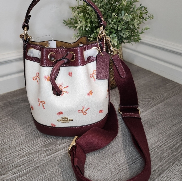 Coach Crossbody Bucket Bag - Picture 3 of 10
